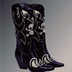 Pink Kiss Ryder Skull Cowboy Boots 8.5